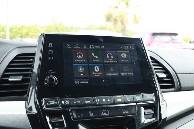 Used 2018 Honda Odyssey Touring image 16