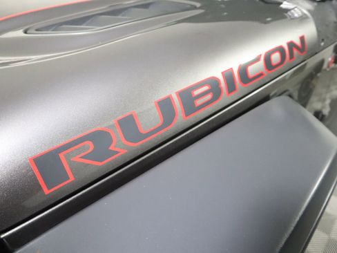 Used 2020 Jeep Gladiator Rubicon image 15