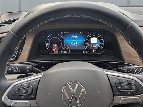 Used 2024 Volkswagen Atlas SE image 28