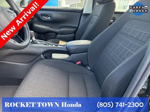 Used 2023 Honda HR-V LX image 12