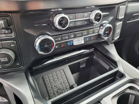 New 2026 Ford F350 Lariat w/ Black Appearance Package AWD/4WD image 8