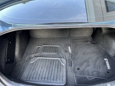 Used 2010 MAZDA MAZDA3 i Touring FWD image 18