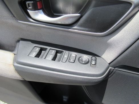 Used 2018 Honda CR-V EX image 23