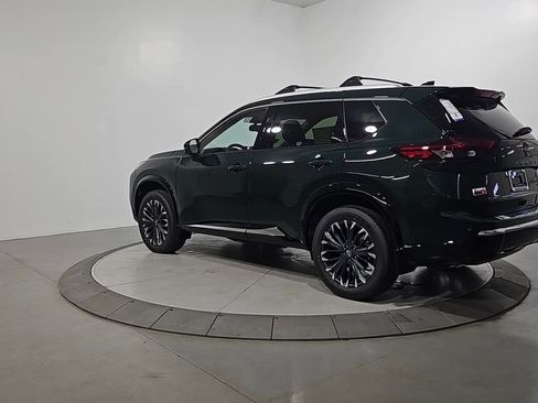 New 2026 Nissan Rogue Platinum AWD/4WD image 3
