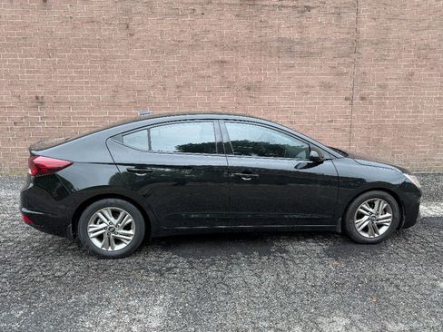 Used 2019 Hyundai Elantra Value Edition w/ Cargo Package FWD image 7