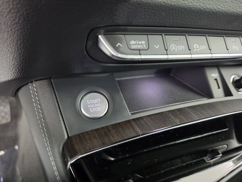 Certified 2024 Audi Q5 2.0T Premium Plus AWD/4WD image 31