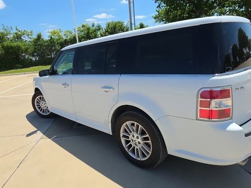 Used 2015 Ford Flex SEL FWD image 5