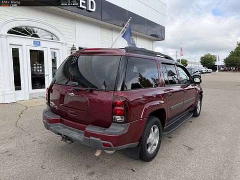 Used 2005 Chevrolet TrailBlazer EXT 4WD w/ LS Preferred Equipment Group image 5