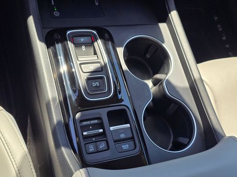 Used 2023 Honda Pilot Touring image 24