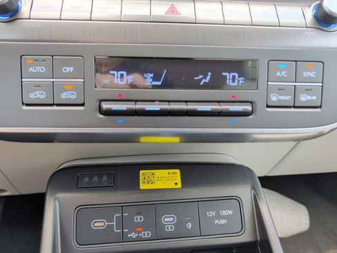 New 2026 Hyundai Kona Limited FWD image 18