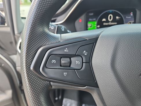 Used 2023 Chevrolet Bolt LT w/ Driver Confidence Package image 18