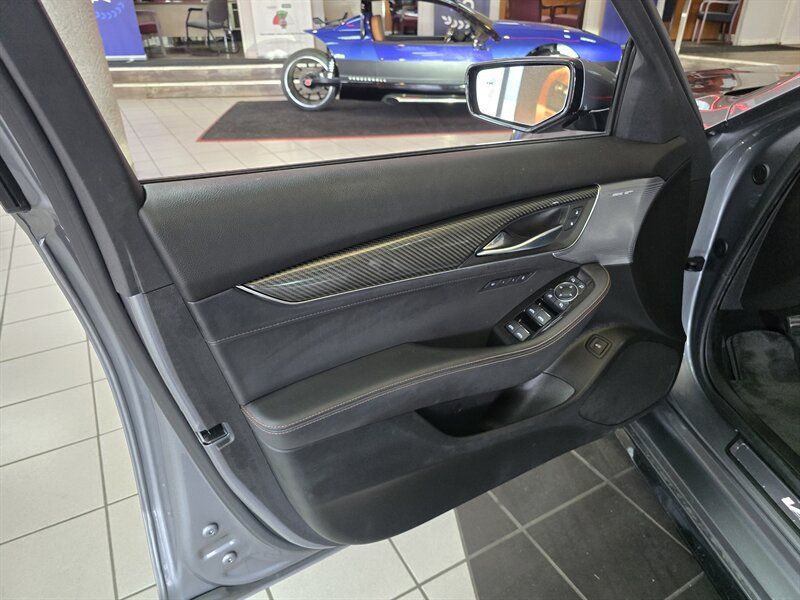 Used 2021 Cadillac CT5 V w/ Premium Package AWD/4WD image 7