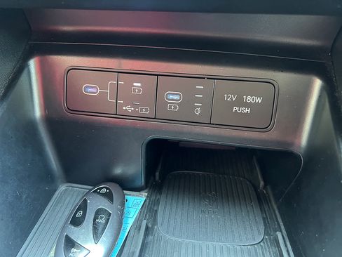 Used 2025 Hyundai Tucson SEL FWD image 23