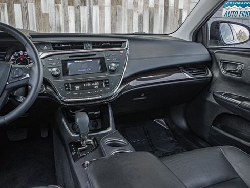 Used 2013 Toyota Avalon XLE Premium FWD image 17