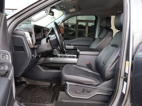 Used 2023 Ford F350 Lariat w/ Chrome Package AWD/4WD image 11