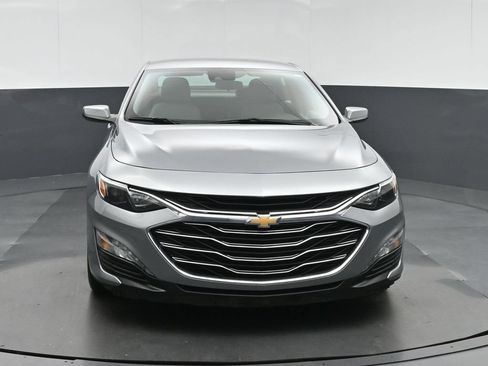 Used 2024 Chevrolet Malibu LT FWD image 2