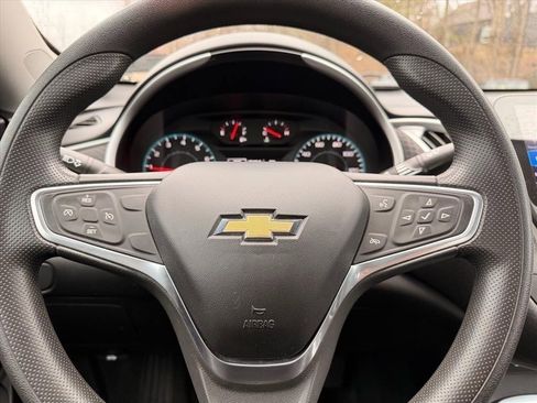 Used 2022 Chevrolet Malibu LT image 14