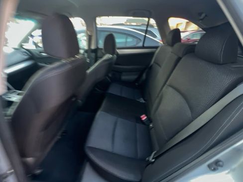 Used 2015 Subaru Outback 2.5i Premium image 13