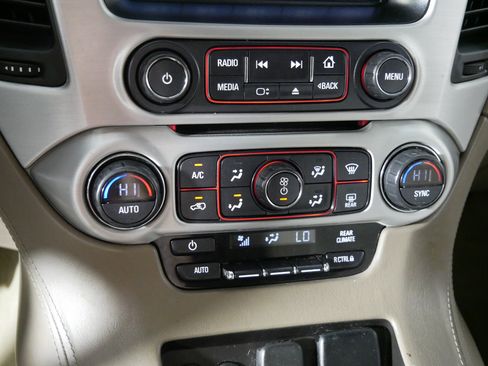 Used 2015 GMC Yukon XL SLE w/ Convenience Package image 23