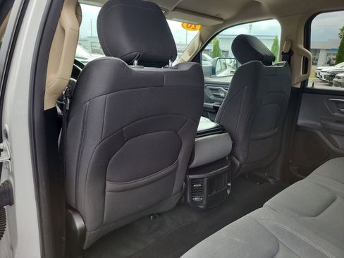 Used 2019 RAM 1500 Big Horn image 10
