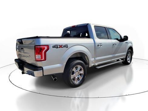 Used 2017 Ford F150 XLT w/ Equipment Group 302A Luxury AWD/4WD image 4