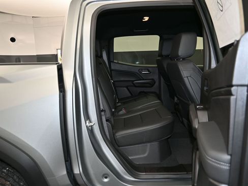 New 2026 GMC Canyon Elevation w/ Convenience Package image 26