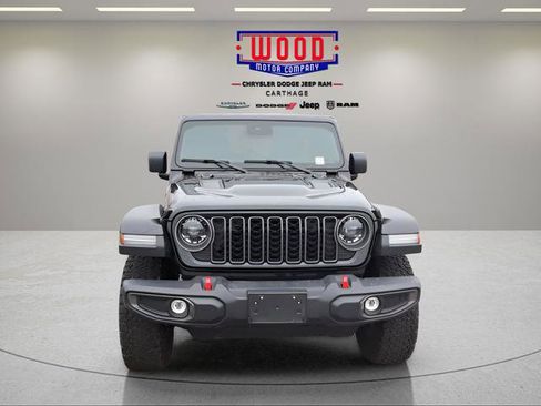 Used 2025 Jeep Wrangler Unlimited Rubicon AWD/4WD image 10