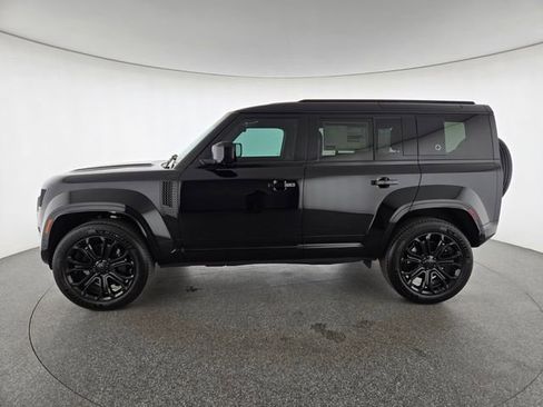 New 2026 Land Rover Defender 110 OCTA AWD/4WD image 28