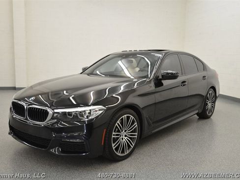 Used 2020 BMW 530i w/ M Sport Package RWD image 3