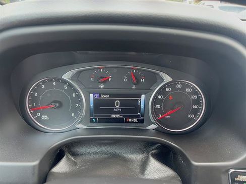 Used 2017 GMC Acadia SLT FWD image 18