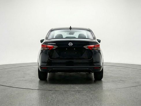 Used 2025 Nissan Versa SV FWD image 7