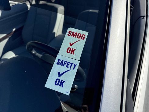 Used 2011 BMW 328i Convertible image 10