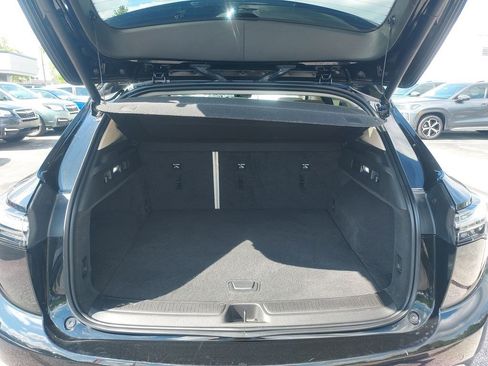 Used 2023 Buick Envision Avenir AWD/4WD image 33