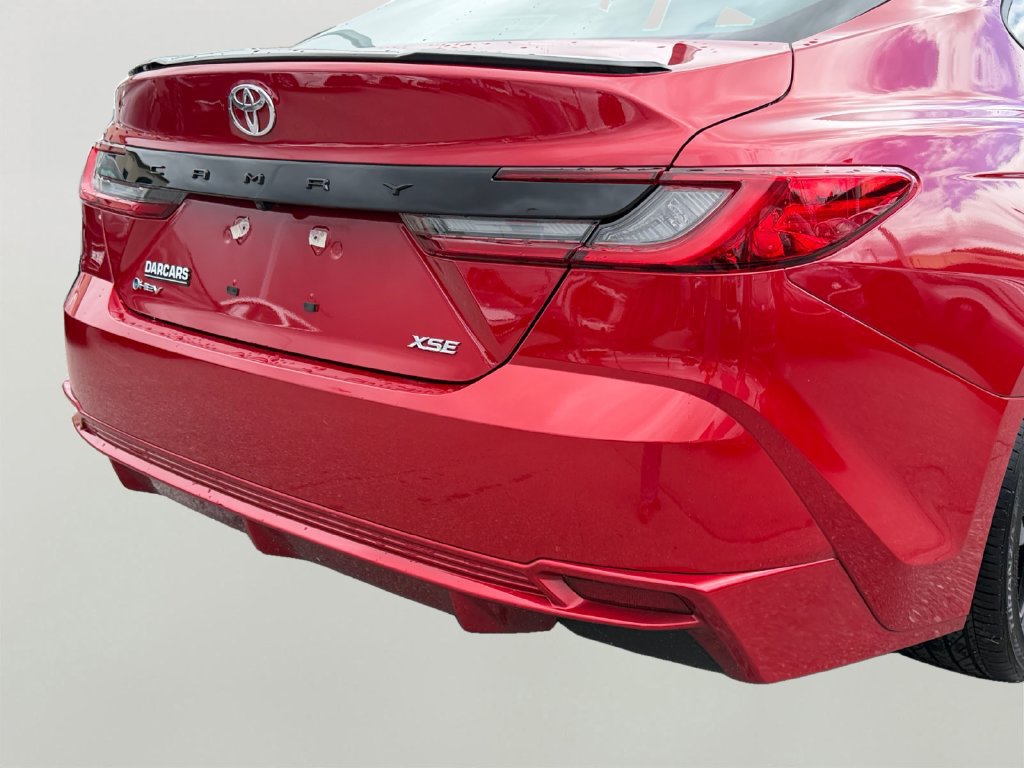 Used 2026 Toyota Camry XSE FWD image 10