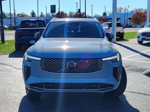 New 2026 Volvo XC90 B6 Ultra image 38