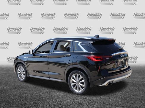 Used 2022 INFINITI QX50 Essential FWD image 7