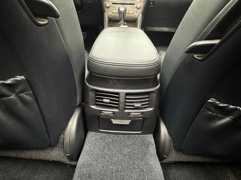 Used 2012 Lexus IS 350C image 34