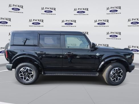 New 2026 Ford Bronco Outer Banks AWD/4WD image 6