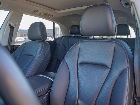 Used 2023 Audi Q8 Prestige w/ Prestige Package image 9