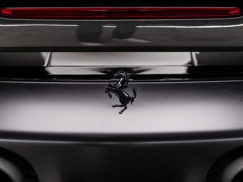 Used 2022 Ferrari SF90 Spider AWD/4WD image 48