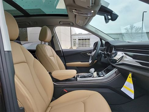Used 2025 Audi Q7 2.0T Premium Plus w/ Premium Plus Package image 18