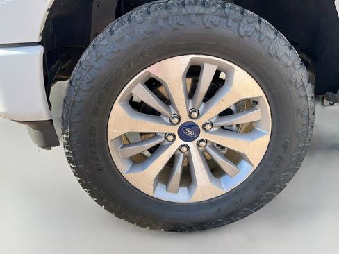 Used 2022 Ford F150 Lariat AWD/4WD image 30