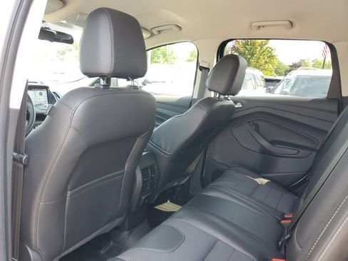 Used 2016 Ford Escape SE w/ SE Chrome Package FWD image 28