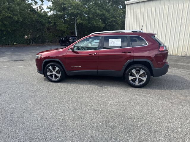 Used 2019 Jeep Cherokee Limited w/ Technology Group AWD/4WD image 8