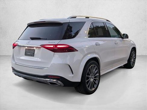 Used 2024 Mercedes-Benz GLE 450 4MATIC image 5