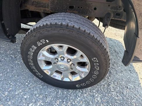 Used 2024 RAM 2500 Laramie w/ Safety Group AWD/4WD image 33