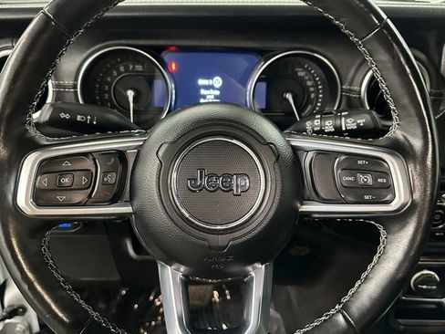 Used 2023 Jeep Wrangler Unlimited Sahara w/ Cold Weather Group AWD/4WD image 14