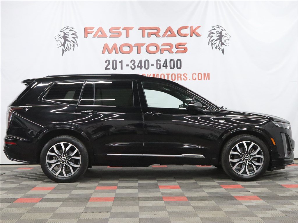 Used 2021 Cadillac XT6 Sport AWD/4WD image 9