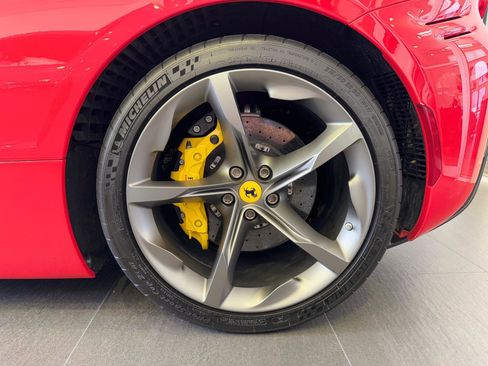 Used 2022 Ferrari SF90 Stradale image 38