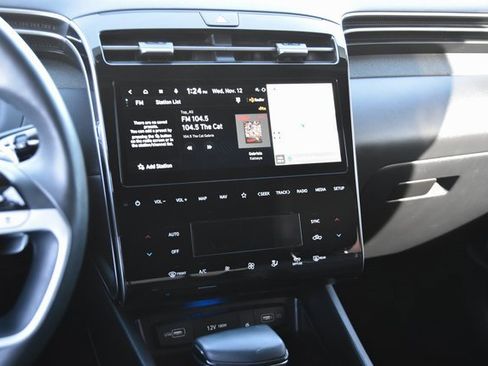 Used 2024 Hyundai Santa Cruz Limited image 23